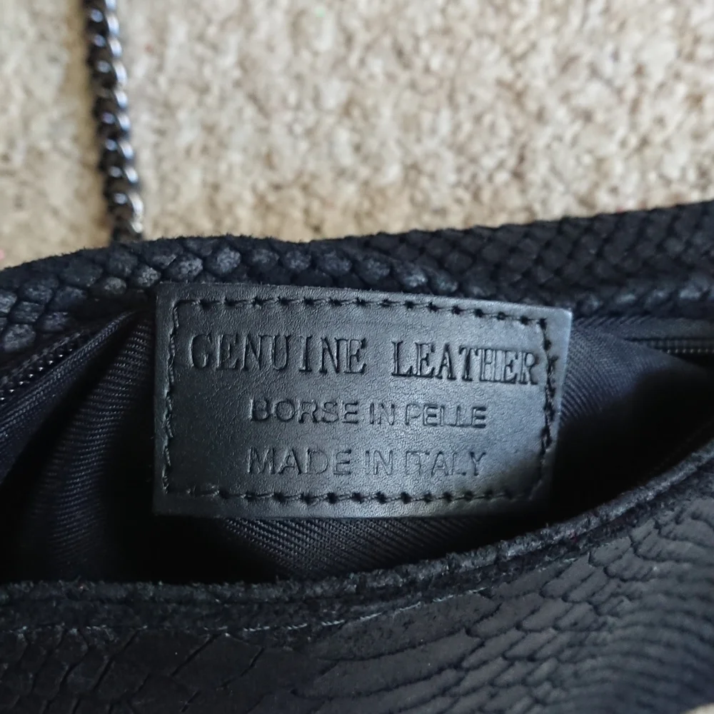 Borse In Pelle Italy Genuine black Leather Reptilian print/textured bag